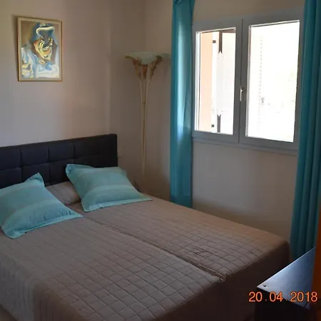 Privee Avec Piscine Villa *